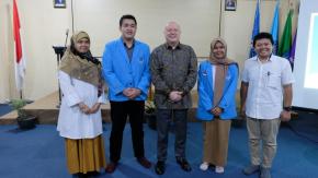 PANTANG MENYERAH, MAYANG RAIH BEASISWA VIVIAN GORDON BOWDEN EDUCATION PRIZE